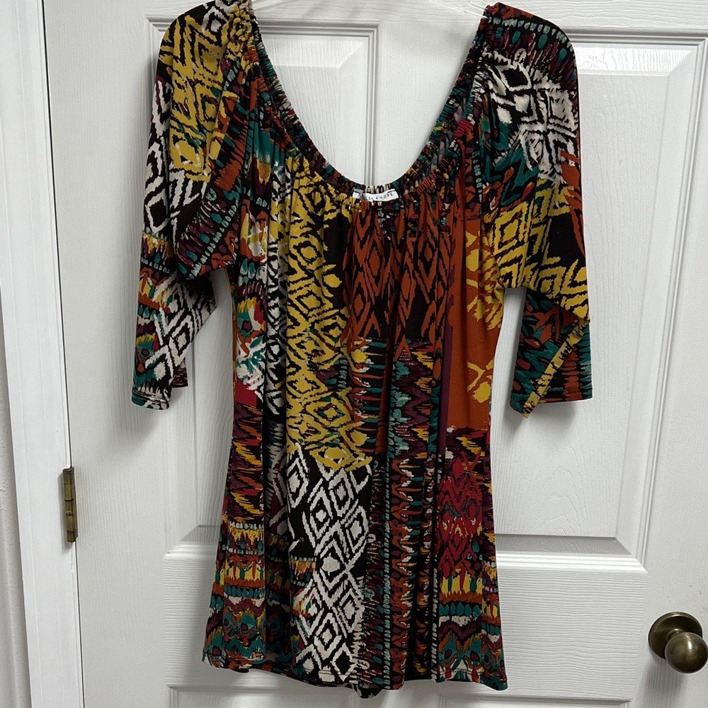 Multicolor Tribal Print top Large
